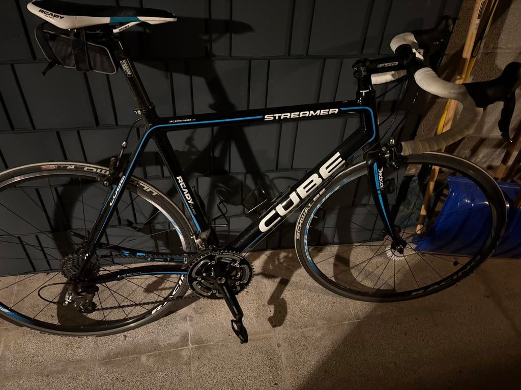 Cube streamer, Enlèvement, Comme neuf