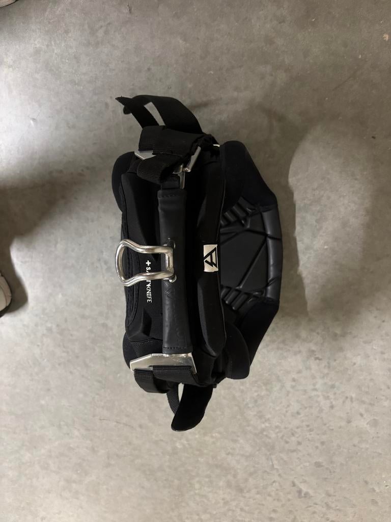 Kitesurf harnas Brunotti Smartshell, Ophalen