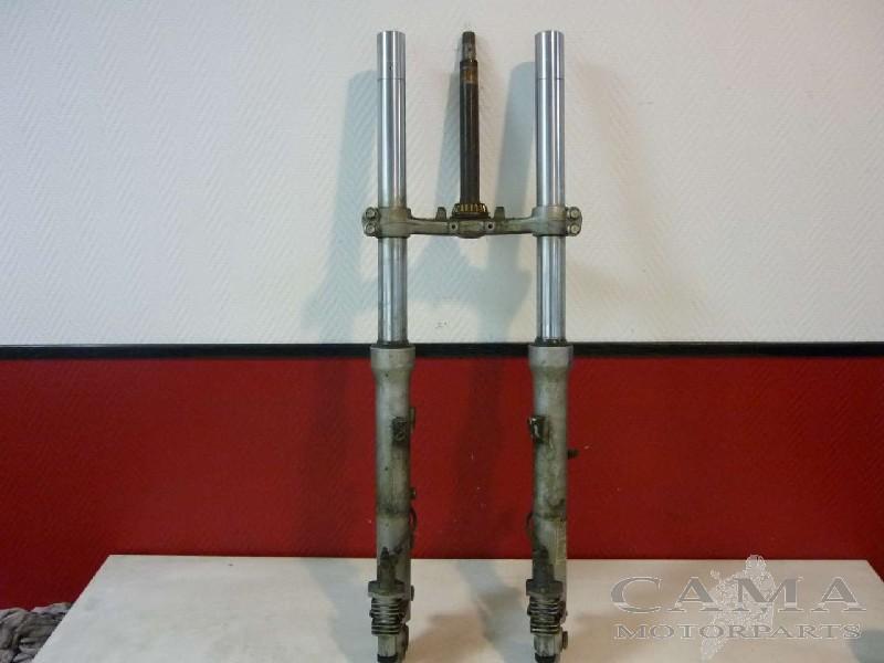 FOURCHE AVANT COMPLET Kawasaki GPZ 600 R (GPZ600R ZX600A), Motos, Dhr. S. di Majo, Utilisé, Info@cama-motorparts.nl, P.J. Troelstraweg 8 8
3144 CX  MAASSLUIS, NL
