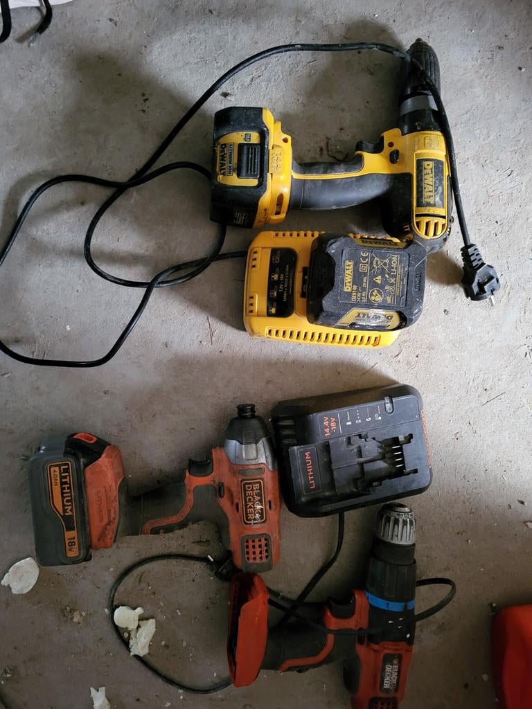 Perceuse Dewalt + perceuse Black&Decker, Enlèvement, Perceuse