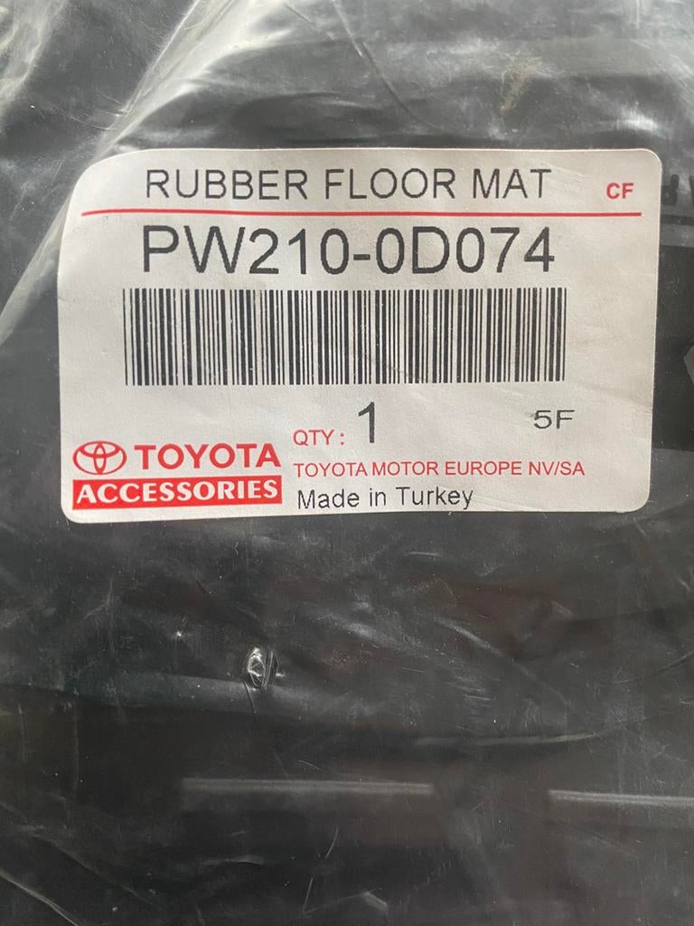 Rubberen matset voor Toyota Yaris Cross, Ophalen, Nieuw