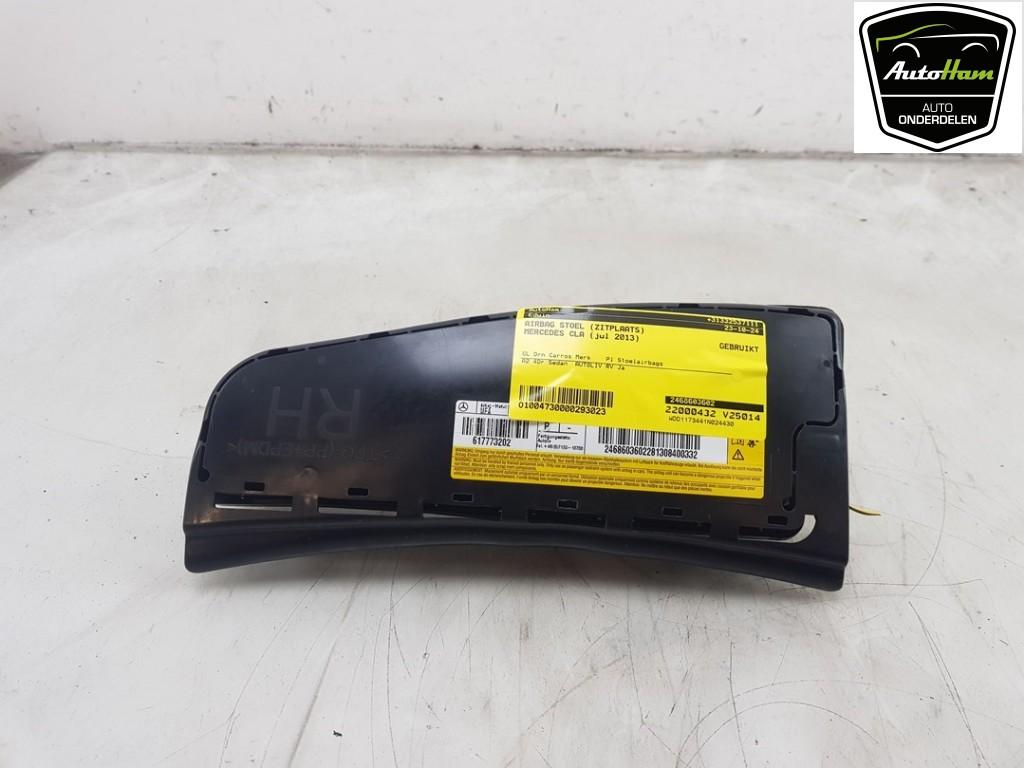 AIRBAG SIEGE CLA (117.3) (|A2468603602|2468603602|), Utilisé, Mercedes-Benz