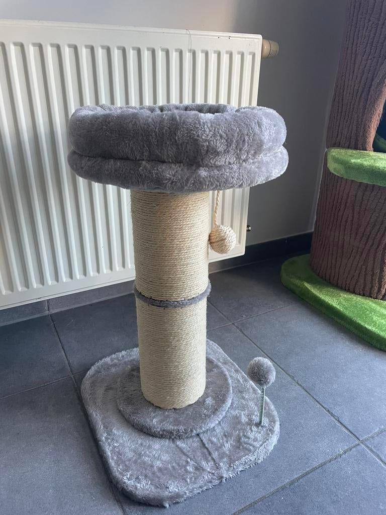 Schattige katten krabpaal bloem roze – zacht & stevig, Dieren en Toebehoren, Ophalen of Verzenden, Zo goed als nieuw, Krabpaal