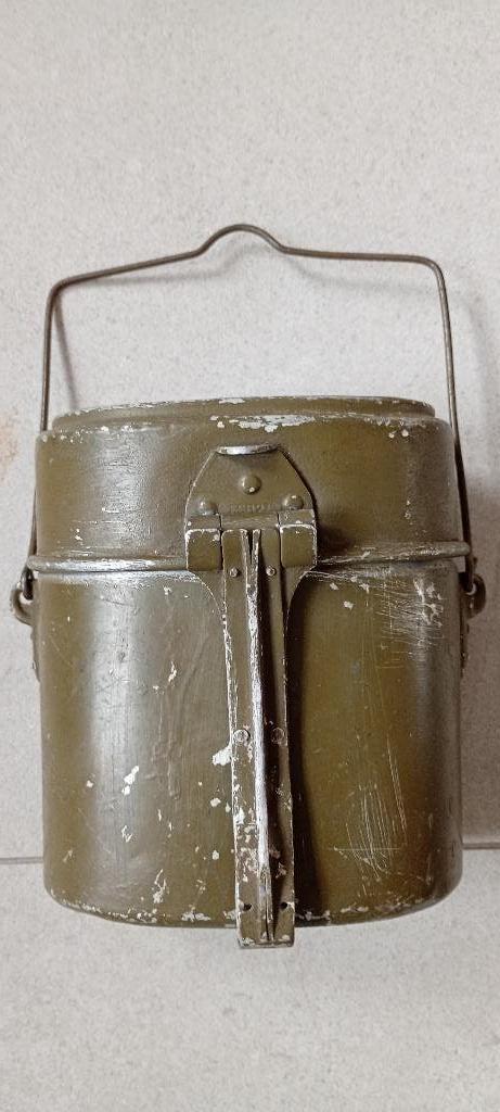 Gamelle allemande entrée de guerre, Collections, Enlèvement, Autres