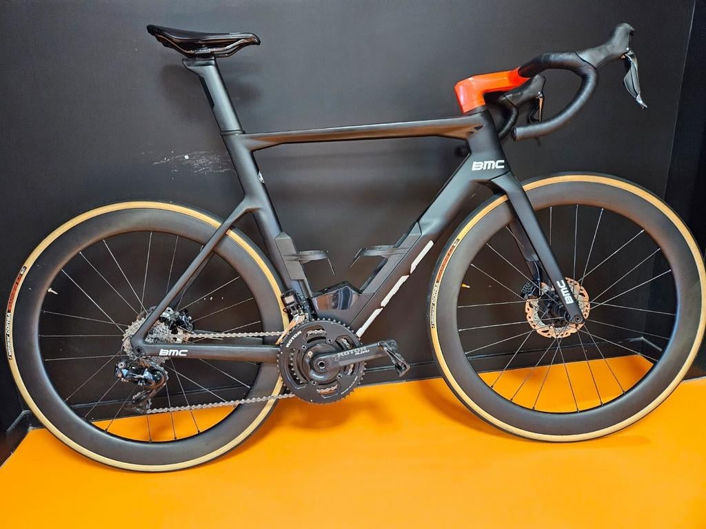 Machine à voyager dans le temps BMC r01 - Dura ace di2, Vélos & Vélomoteurs, Autres marques, 57 à 61 cm, Enlèvement, Utilisé