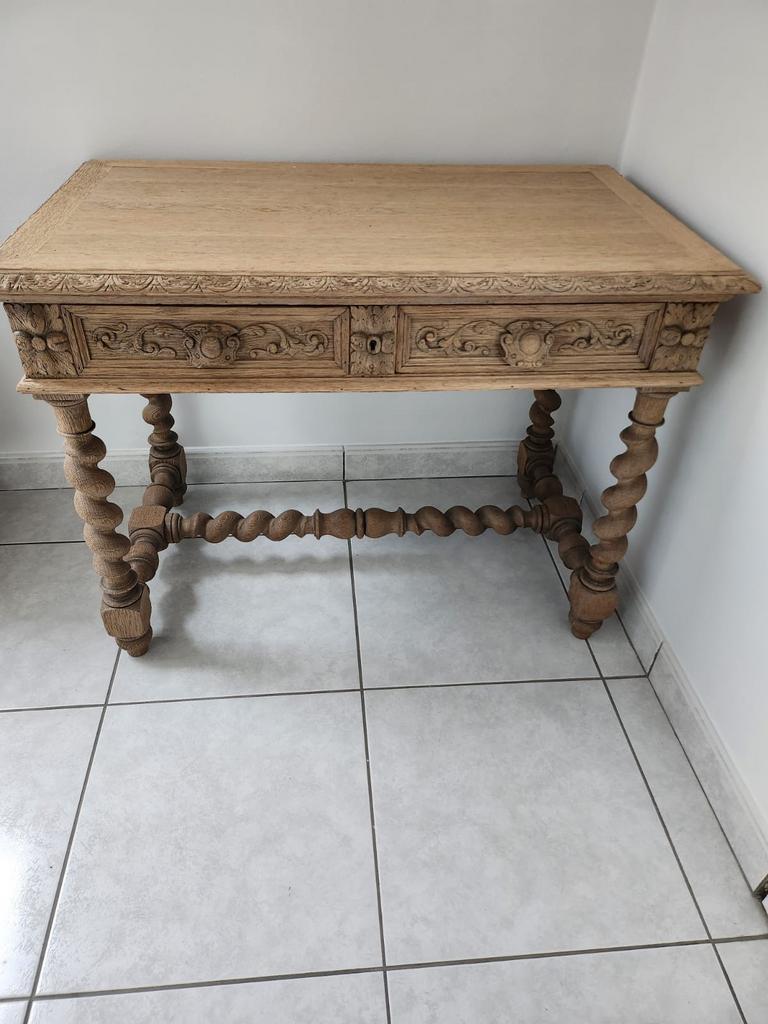 Mooi oud gezandstraald tafeltje, Ophalen