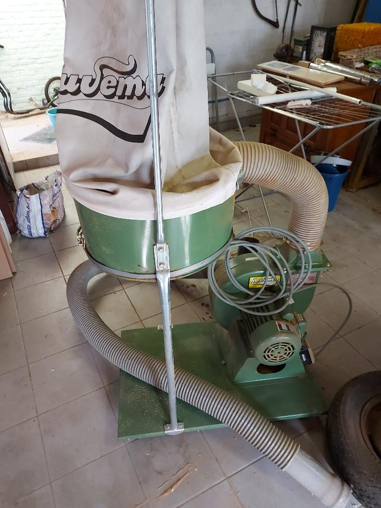 Afzuiging voor schrijnwerkerij, Doe-het-zelf en Bouw, Ophalen, Zo goed als nieuw, Elektrisch