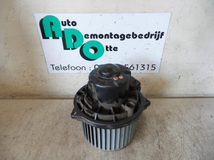 Moteur de ventilation chauffage d'un Suzuki Alto (Alto 02-), Autos : Pièces & Accessoires, Autres pièces automobiles, Suzuki, Utilisé