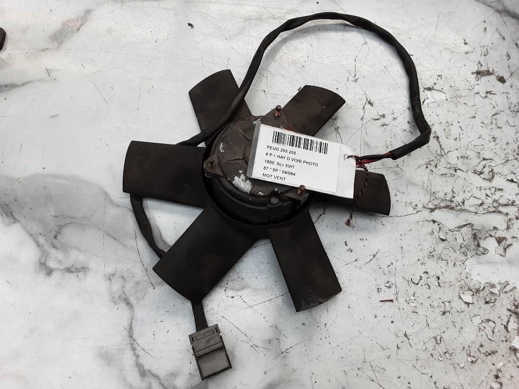 VENTILATEUR RADIATEUR MOTEUR Peugeot 205 II (20A / C), Mevr. I. Hauben, Utilisé, Rue de l'Espoir 34 34
4030  GRIVEGNÉE, BE, Info@Collignon.be