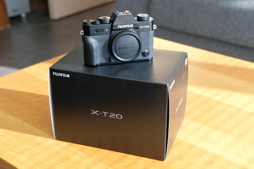 Boitier Fujifilm X-T20 noir, Autres Marques, Compact, Comme neuf, Enlèvement
