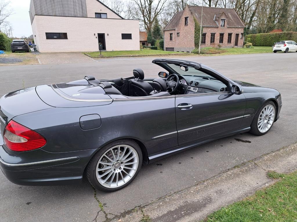 Prachtige Mercedes cabrio Clk 200 compressor avongarde, Autos, Cuir, Achat, Noir, Particulier