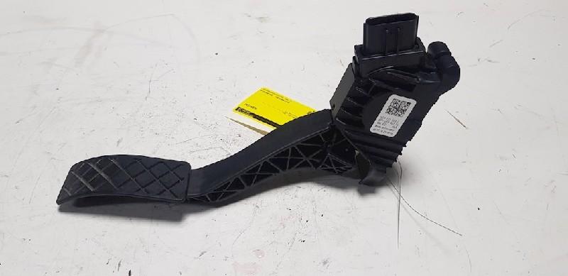 PEDALE D'ACCELERATEUR Tiguan (AD1) (|5Q1723503J|), Dhr. J. Ham, Volkswagen, Administratie@autoham.nl, Utilisé