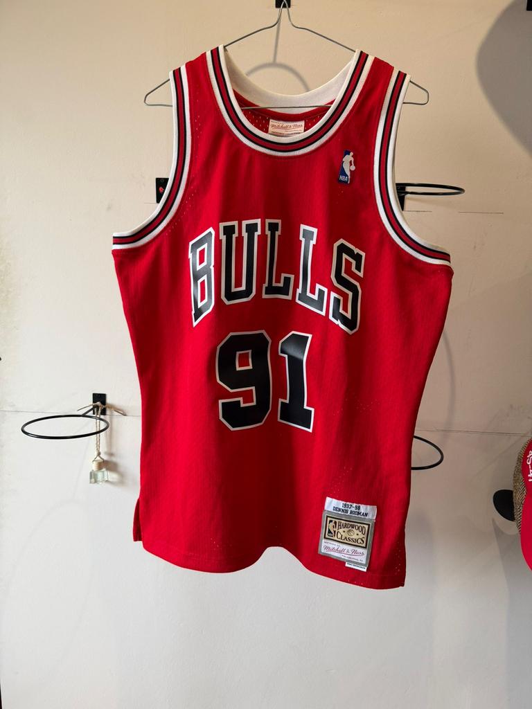 Dennis rodman maat M, Enlèvement, Comme neuf