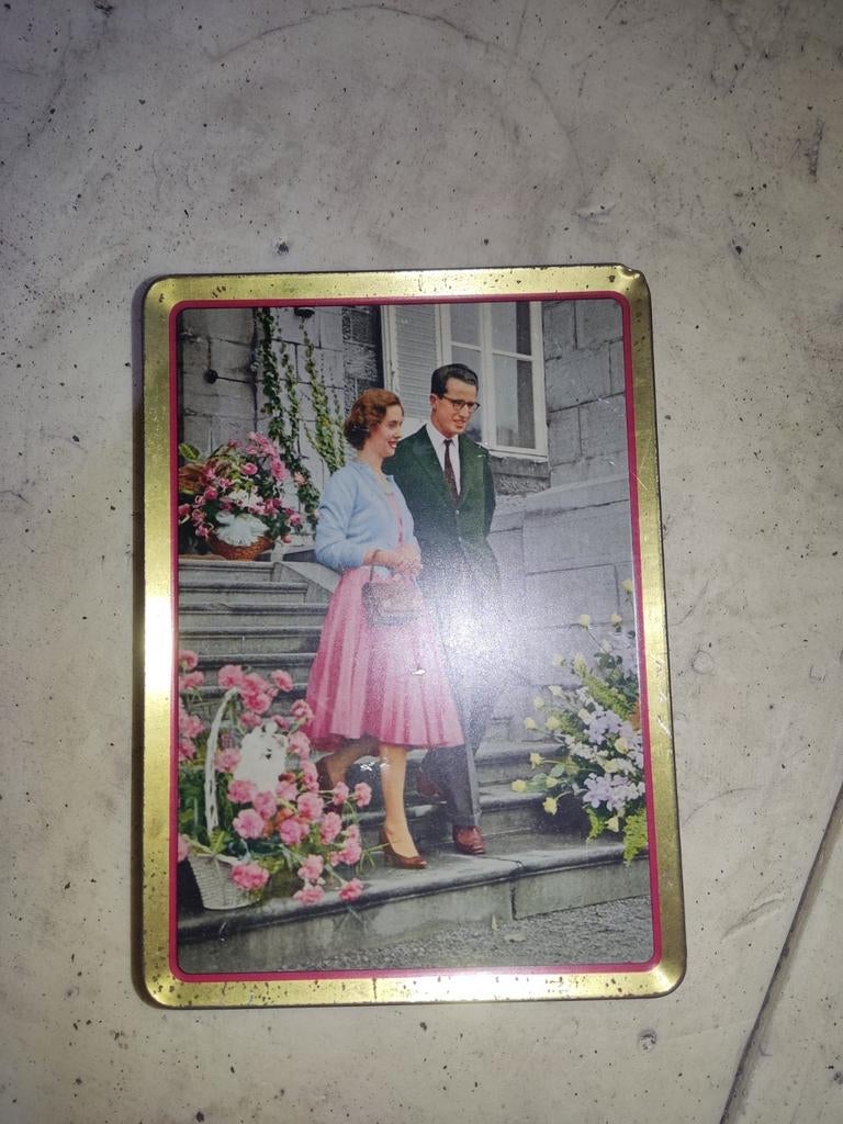 Boîte cote d'or Roi Baudouin, Collections, Boîte en métal, Enlèvement ou Envoi, Utilisé