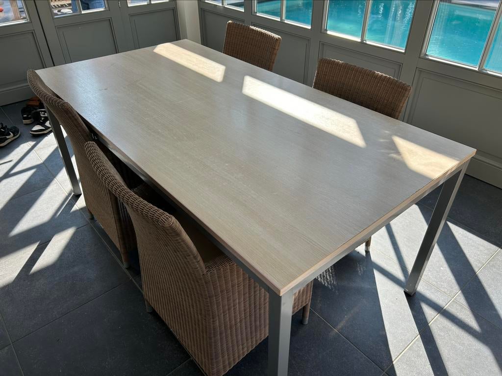 Table à manger moderne - chêne clair 180x90style ikea, Maison & Meubles, Tables | Tables à manger, Enlèvement