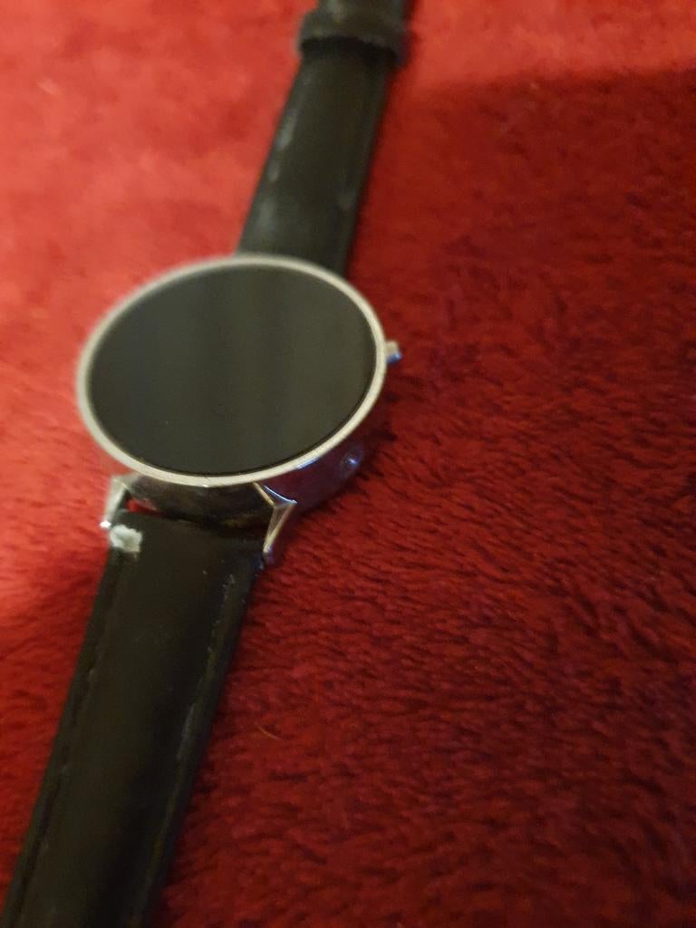 Surveillez les personnes aveugles et malvoyantes, Bijoux, Sacs & Beauté, Montres | Hommes, Enlèvement ou Envoi