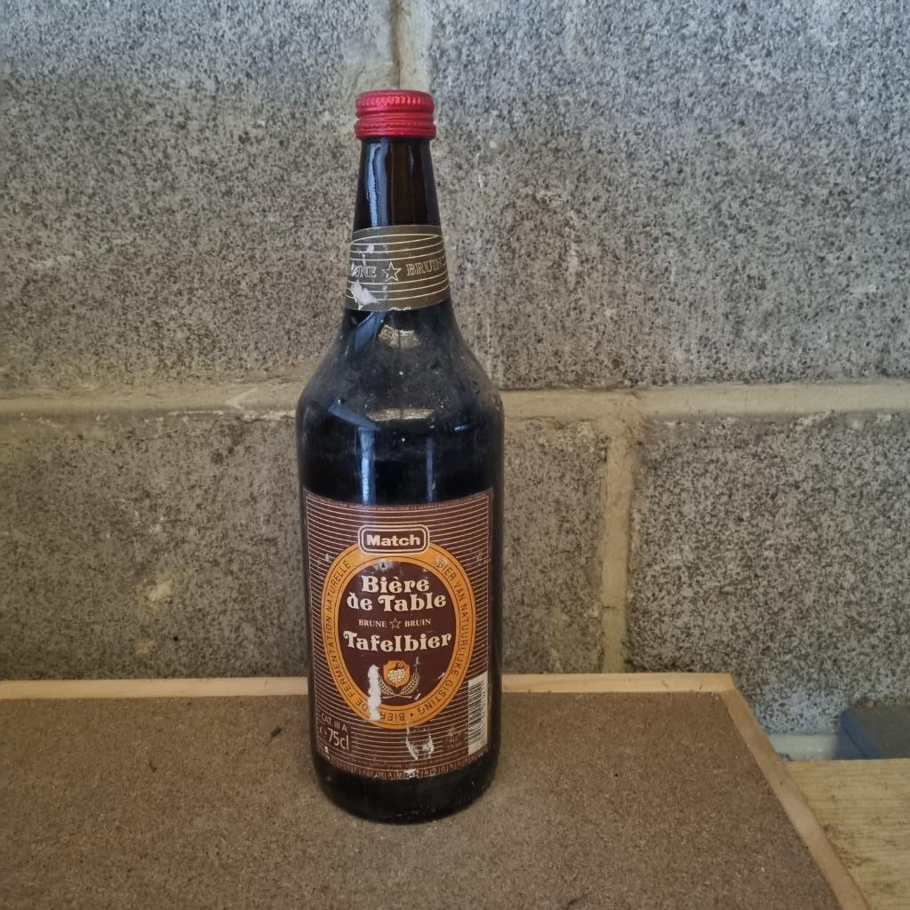 Bouteille de bière Match Bière de Table Brune, Enlèvement ou Envoi, Utilisé, Bouteille(s), Autres marques