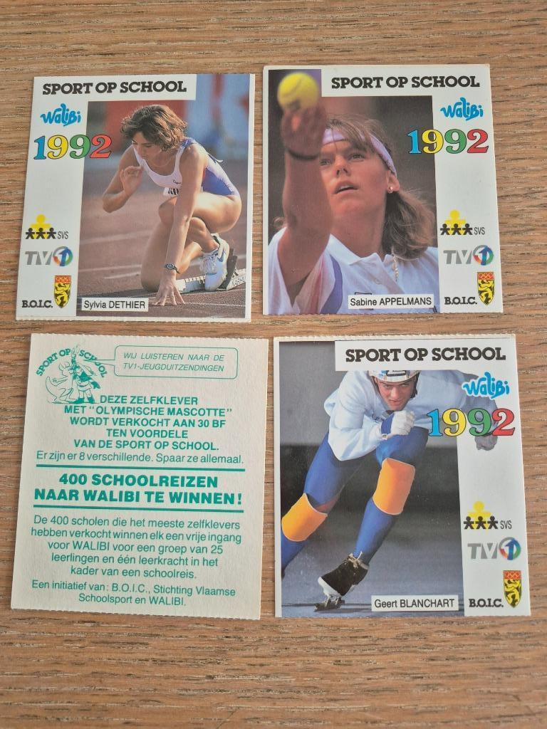 4 stickers Walibi "sport op school", Collections, Enlèvement ou Envoi, Comme neuf