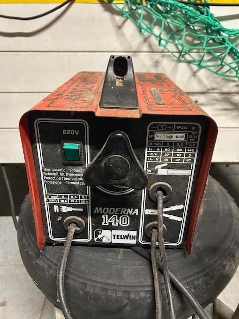 Laspost Telwin Moderna 140, Ophalen