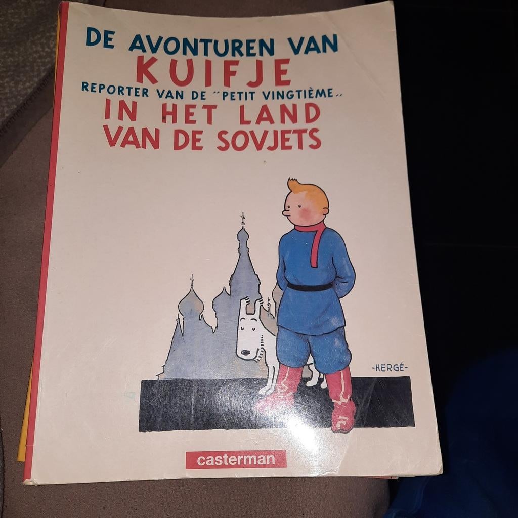 Kuifje in zwart / wit . Uit 1999 . 141 bladzijden  + andere, Ophalen of Verzenden, Zo goed als nieuw