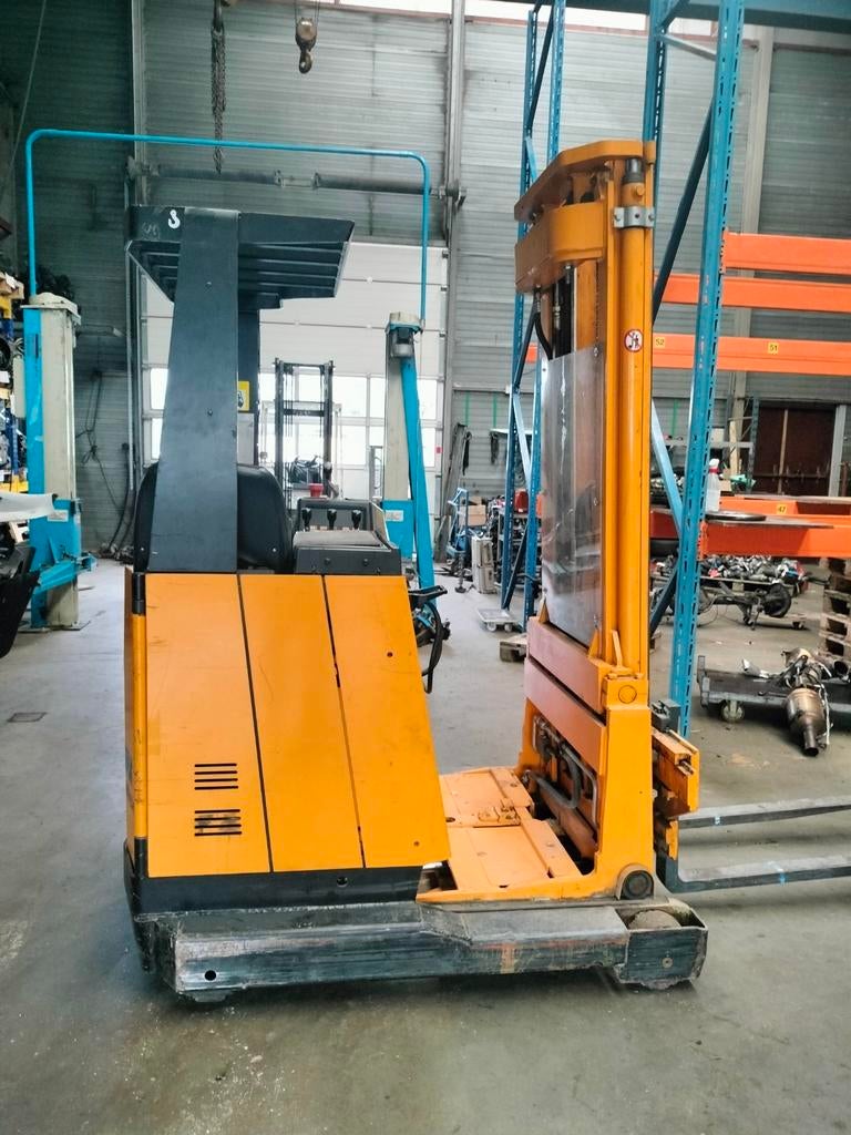 Chariot élévateur électrique Reach, Articles professionnels, Enlèvement ou Envoi, Chariot élévateur