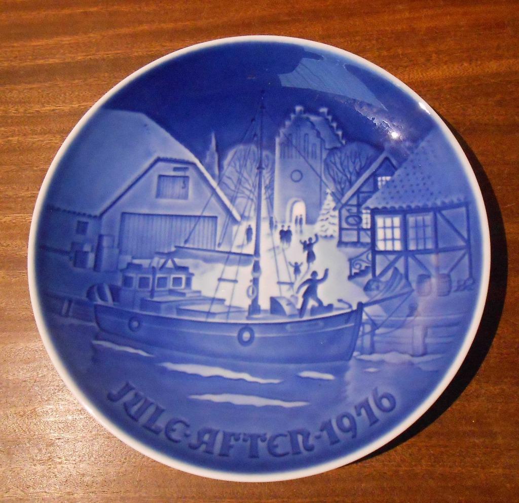 Bing & Grondahl Denemarken nummer: 9076 jaartal:1976 kleur :, Antiquités & Art, Curiosités & Brocante, Enlèvement ou Envoi