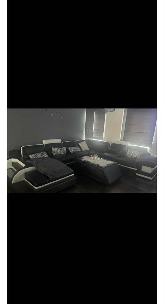 Salon 7 places avec meridienne, Maison & Meubles, Canapés | Coins salons complets, Comme neuf, Cuir, Enlèvement