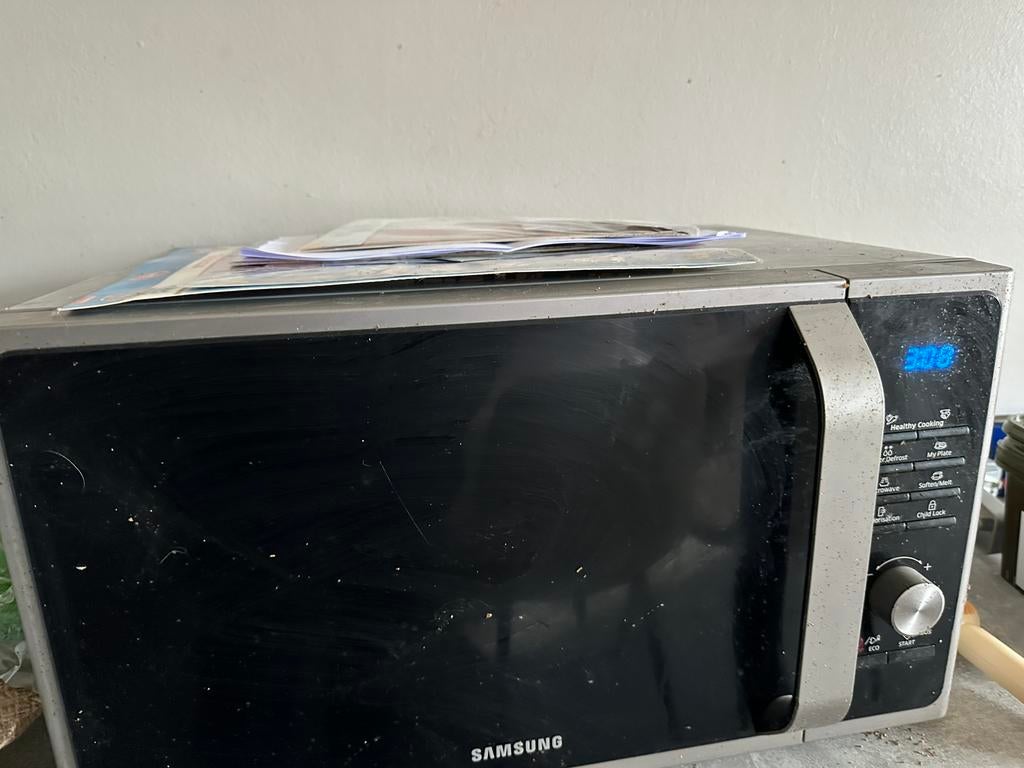 Samsung microgolfoven, Ophalen, Zo goed als nieuw, Microgolfoven