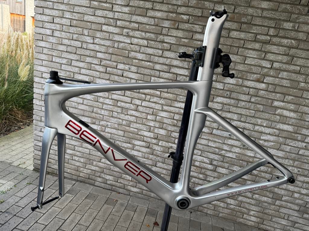 Vélo de route Aero 56 cm, Enlèvement ou Envoi, Comme neuf, Carbone