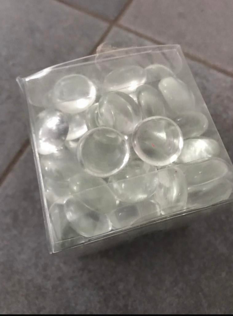 Cailloux decoratifs, Enlèvement, Comme neuf