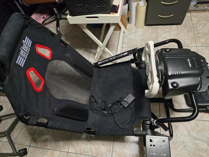 Next Level Racing racestoel + Logitech G stuur (compleet), Enlèvement, Comme neuf