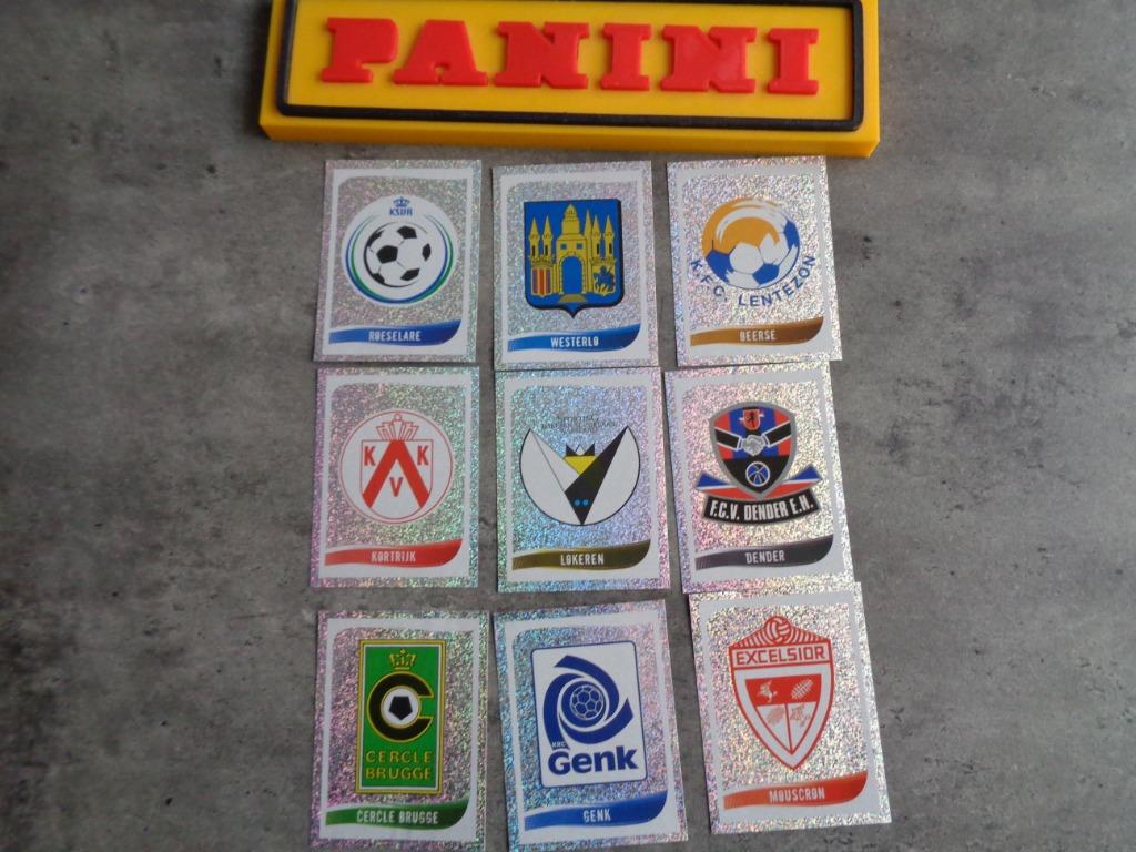 PANINI FOOTBALL 2009 STICKERS 9X VOETBAL BADGES, Verzenden