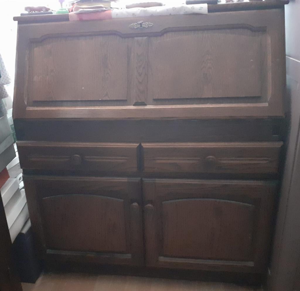 Meuble secrétaire, Enlèvement, Utilisé