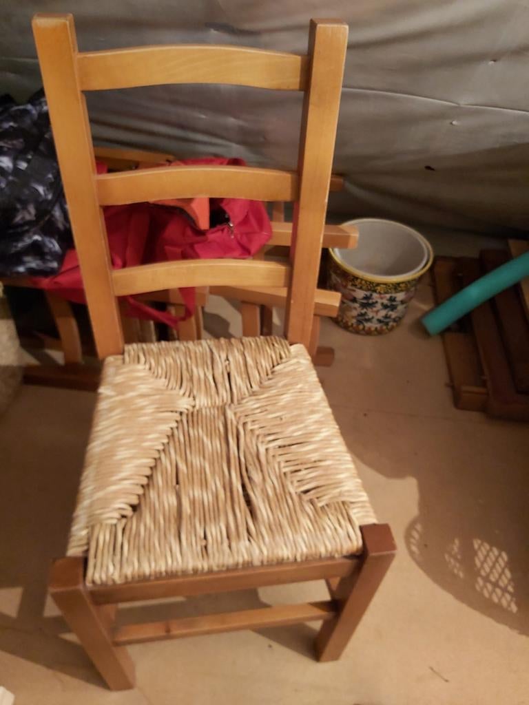 4 houten stoelen voor keuken of living, Enlèvement, Chaise(s)