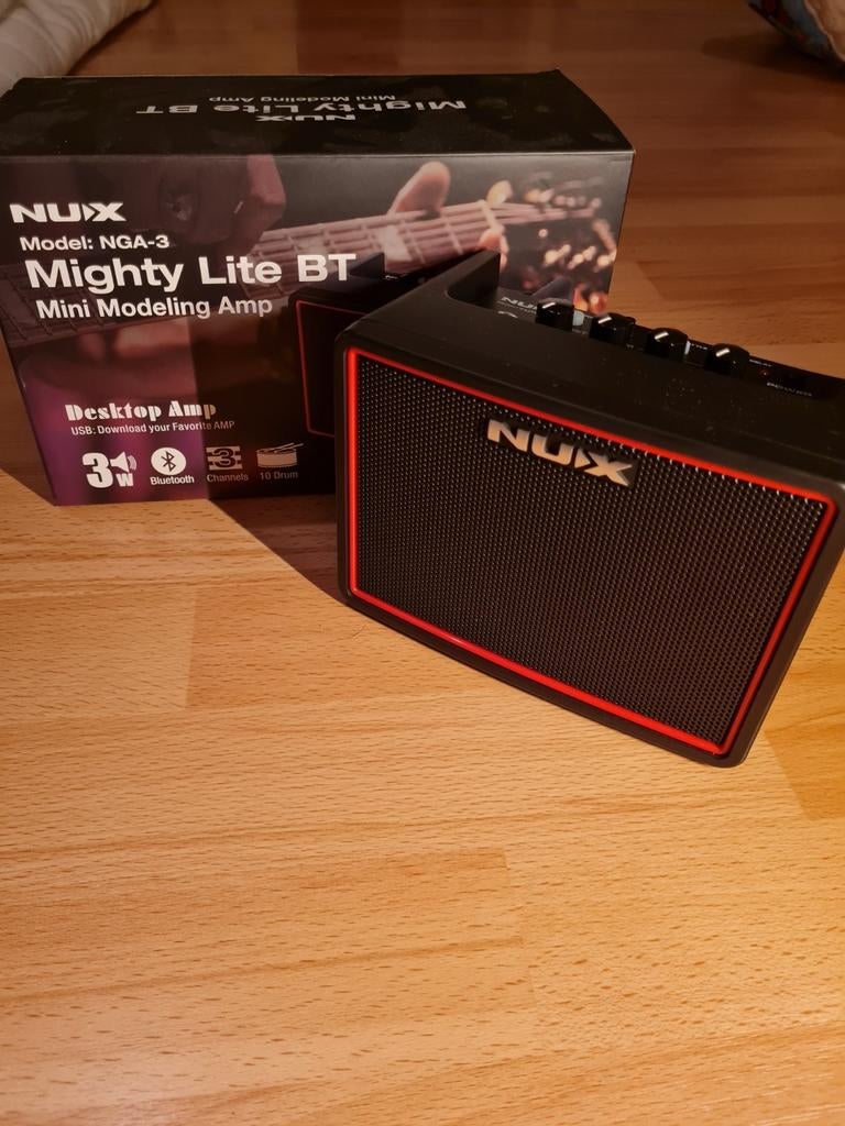Ampli guitare électrique comme neuf NUX portable, Musique & Instruments, Envoi, Comme neuf, Guitare
