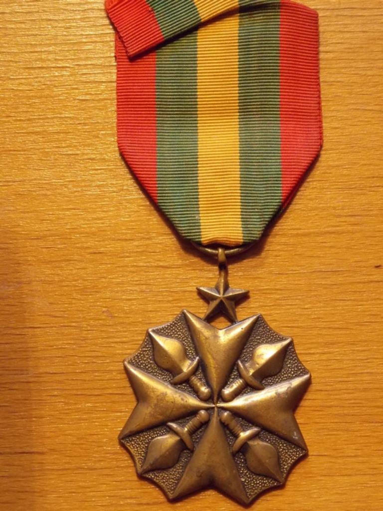 Zaïre Mérite civique en bronze, Collections, Objets militaires | Général, Enlèvement ou Envoi, Armée de terre, Ruban, Médaille ou Ailes