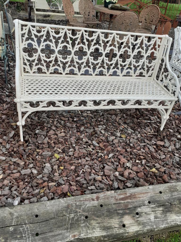 SUPERBE BANC DE JARDIN EN FONTE PATINEE, Enlèvement, Utilisé, Autres matériaux