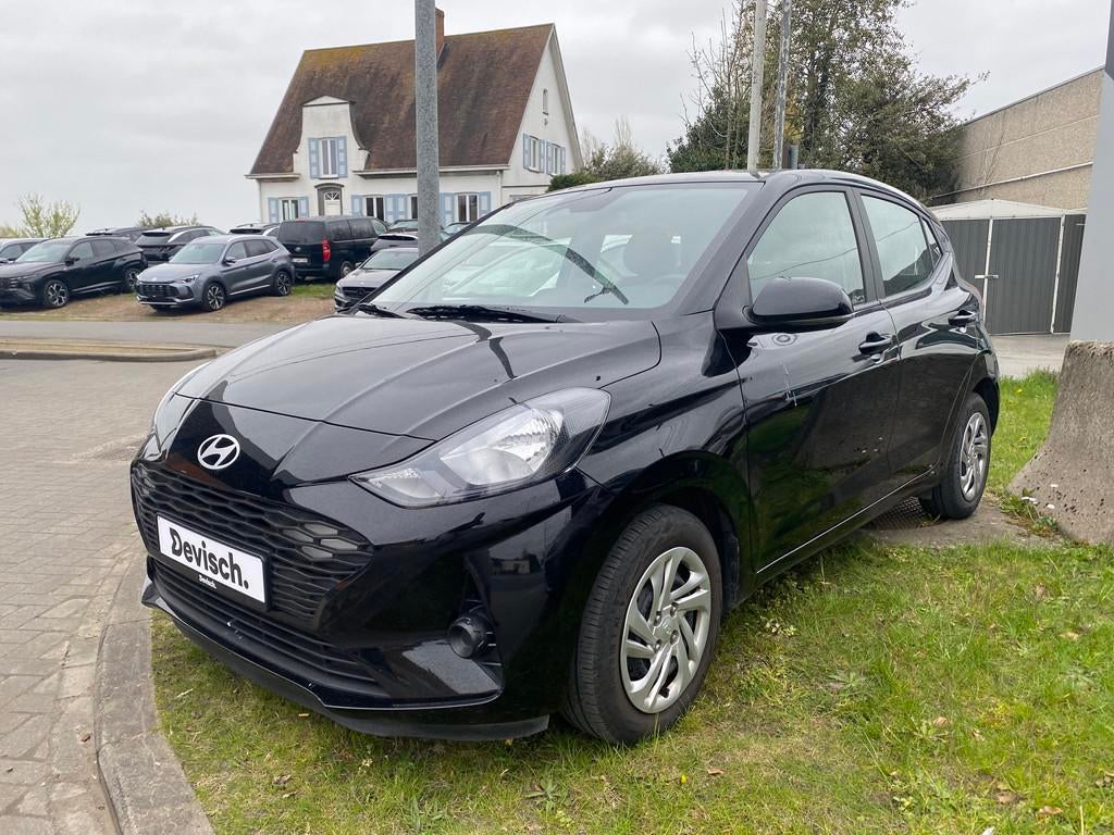 Hyundai i10 Twist (bj 2024), Auto's, Hyundai, Voorwielaandrijving, Stof, Gebruikt, Euro 6