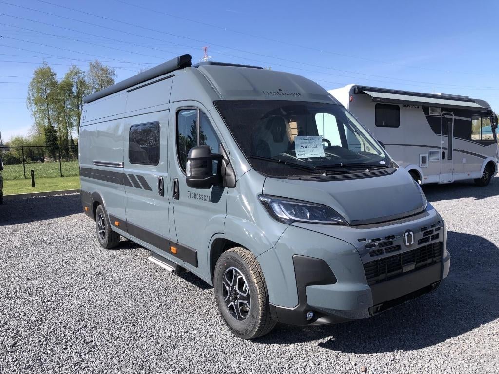 🚐✨ Crosscampt 640 – Automaat - Lengtebedden - Nieuw🔥, Caravanes & Camping, Camping-cars, Marchepied électrique, Jusqu'à 4, 6 à 7 mètres