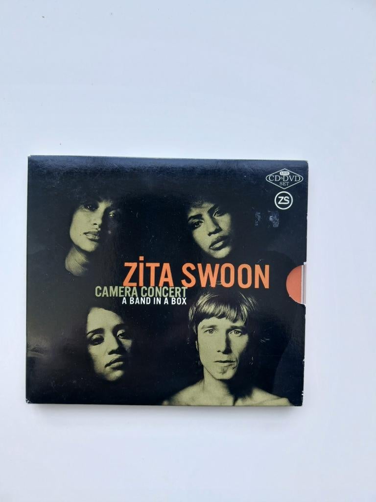 Zita swoon camera concert a band in a box cd+dvd, Ophalen of Verzenden, Gebruikt