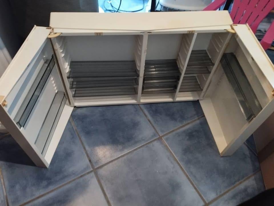 groot plastic medicijnkastje, Ophalen, Gebruikt