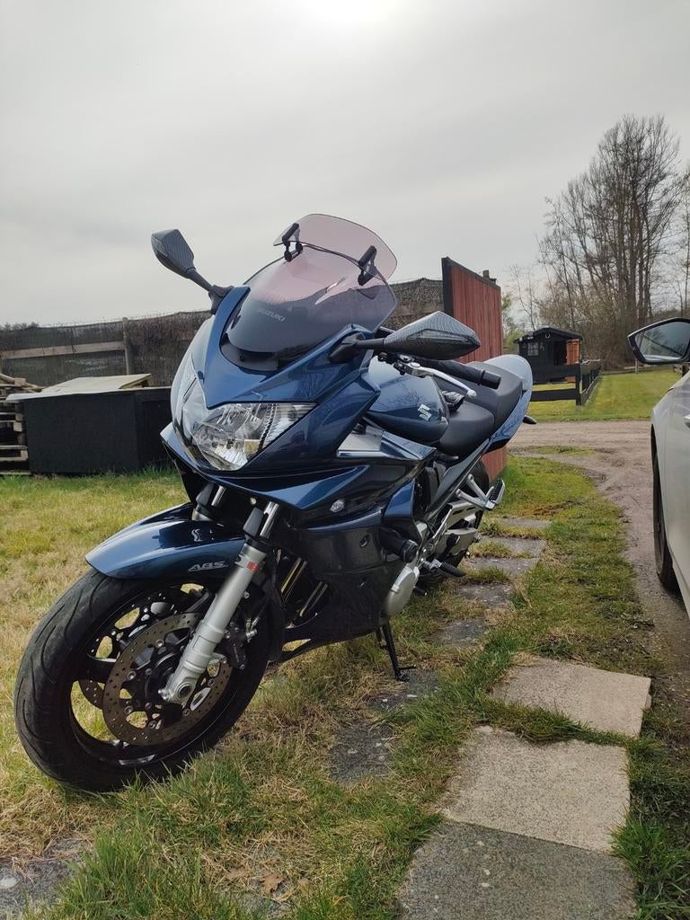 Bandit 1250 abs klaar voor het nieuwe seizoen blinkt als nie, Ophalen