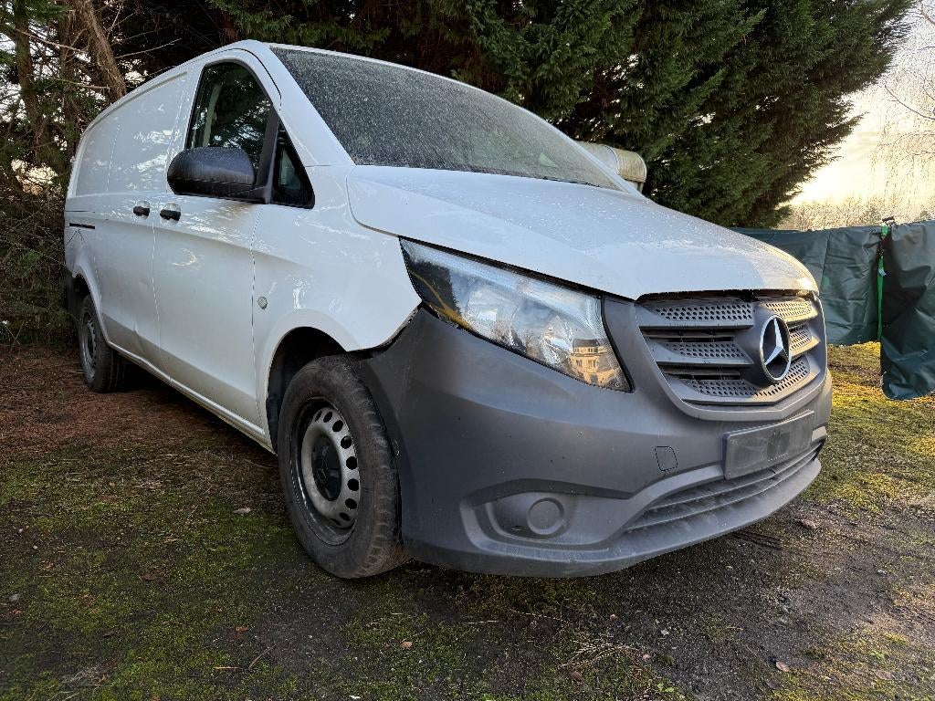 Mercedes-Benz Vito 114 2.0 CDI Lang EURO 6b SCHADEWAGEN 2022, Auto's, Voorwielaandrijving, Stof, 1995 cc, Euro 6