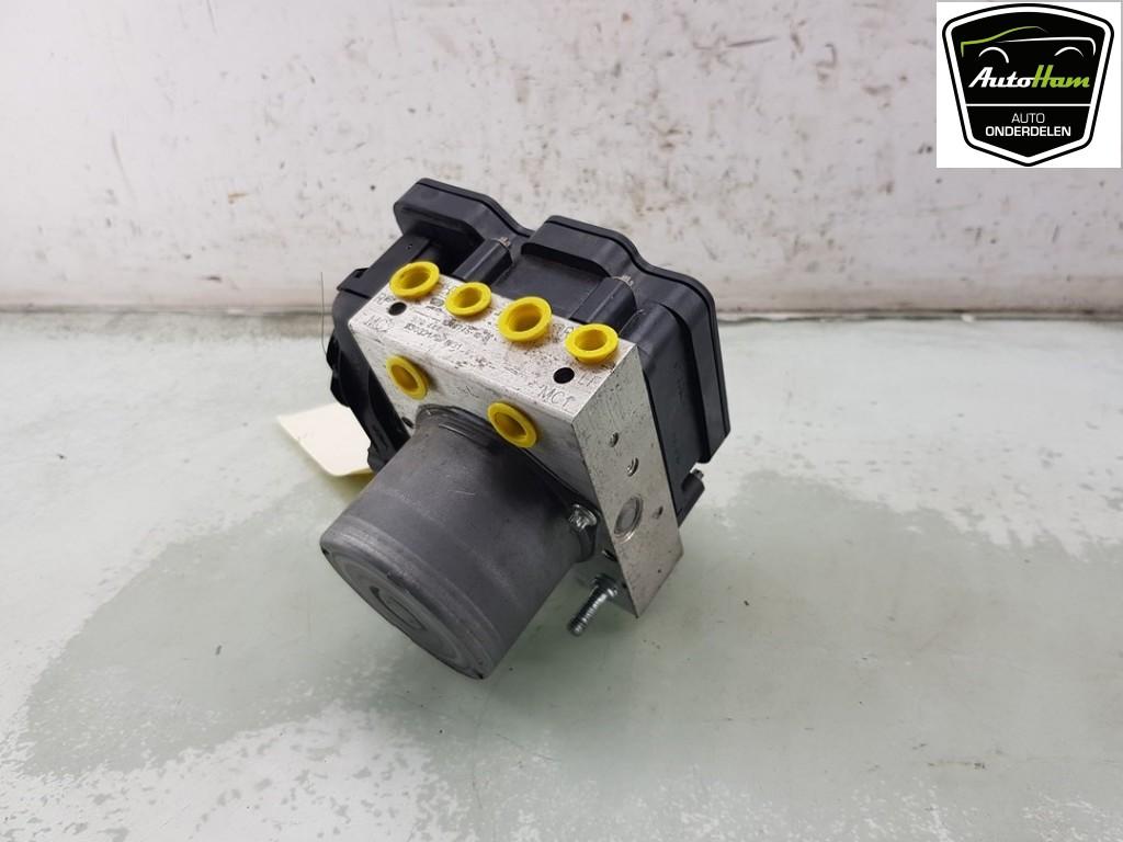 BLOC ABS (FREINS ANTI-BLOCAGE) Tesla Model Y (5YJY), Autos : Pièces & Accessoires, Germany_Sales@tesla.com, Utilisé, Autres marques automobiles