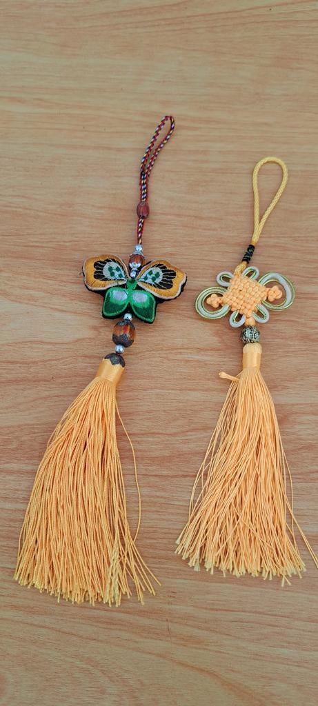 Porte-bonheur, Collections, Signets