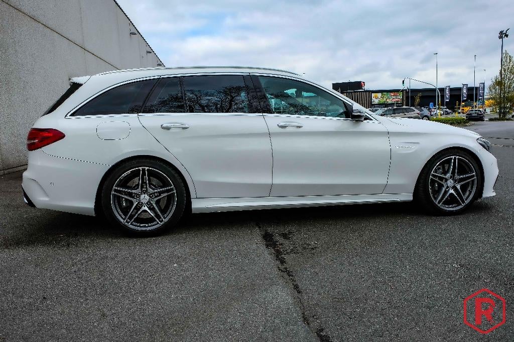 Mercedes C 63 AMG Estate Burmester Caméra, Autos, Cuir, Achat, Entreprise, Entretenue par le concessionnaire
