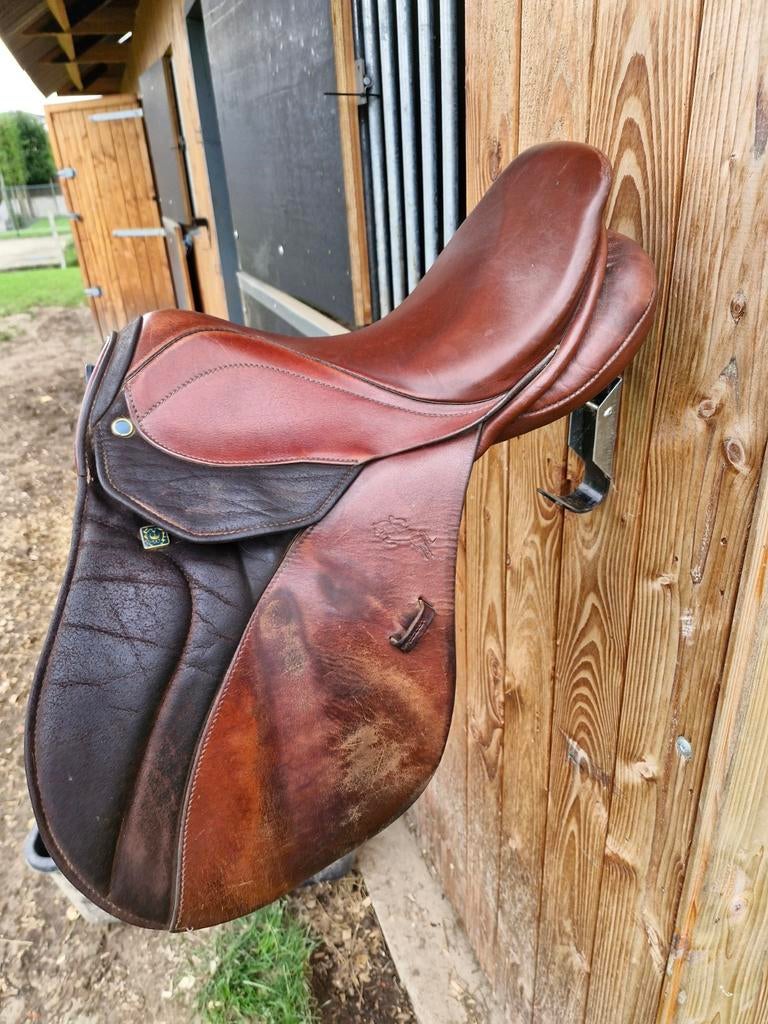 Sprinzadel 16" Stubben, Dieren en Toebehoren, Paarden en Pony's | Zadels, Ophalen, Gebruikt, Springen