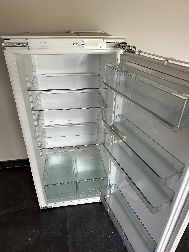 Miele K9422 i inbouw koelkast 123,5 x 56,5cm, 120 à 140 cm, Sans bac à congélation, Enlèvement, Utilisé