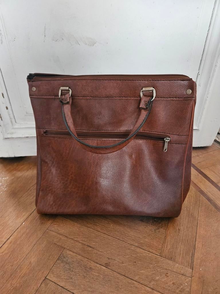 Vintage bruine leren shopper of schoudertas, Computers en Software, Laptoptassen, Ophalen, Schoudertas