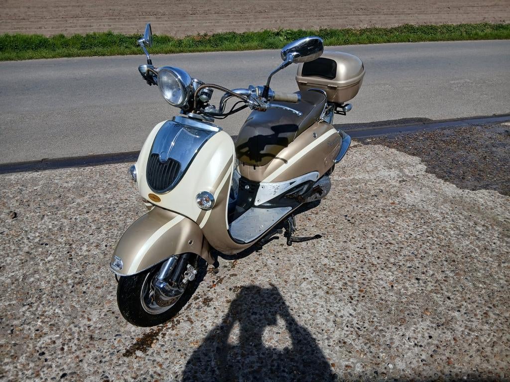 Motorfiets 125 cc voor opmaak, Enlèvement